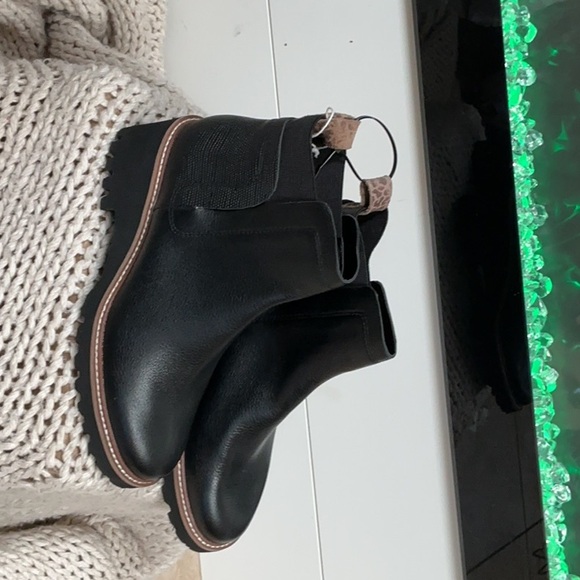 Dolce Vita Black Leather Boots